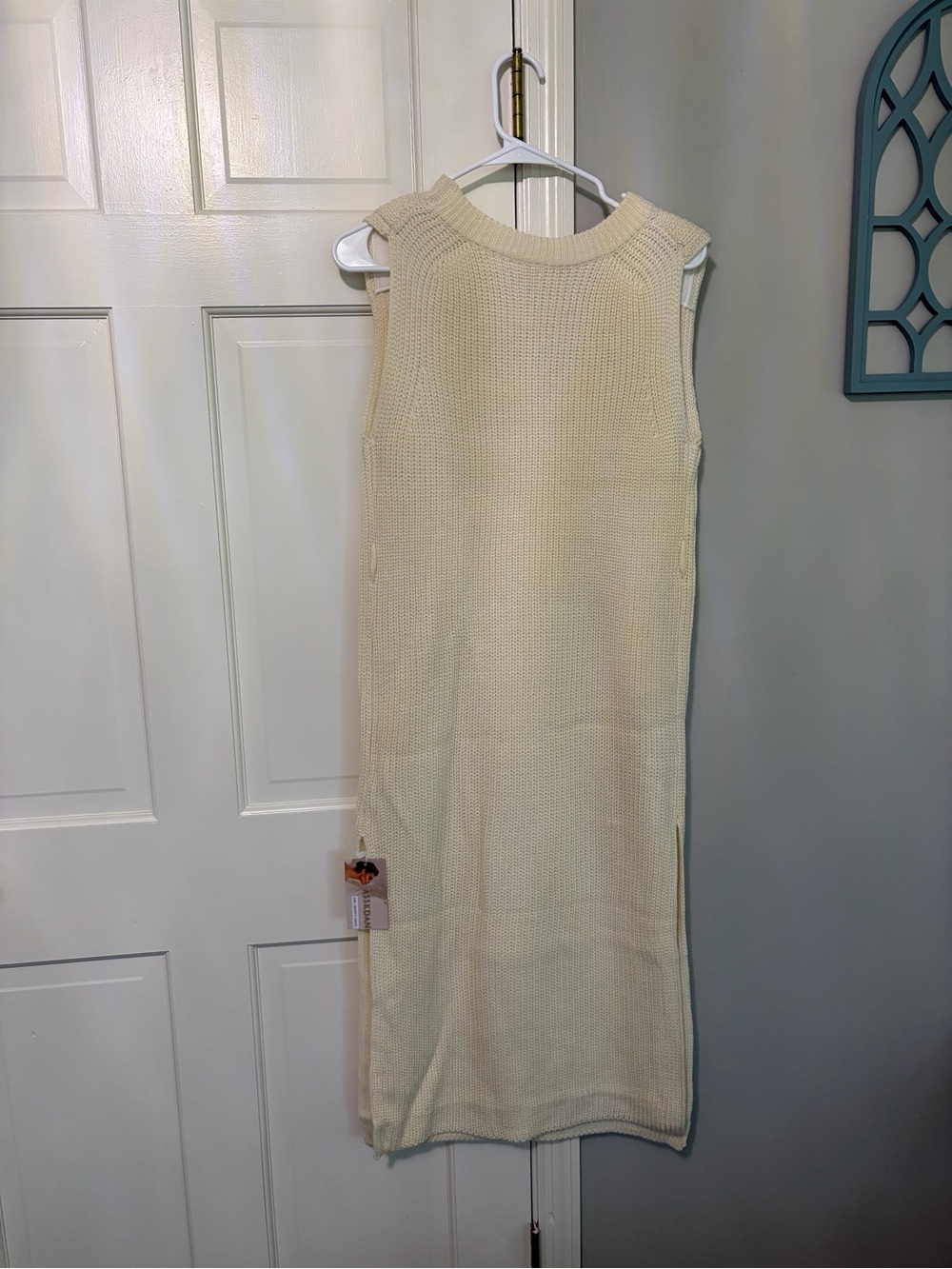 Cream Sleeveless Knit Belted Midi Dress - Picture 5 of 7